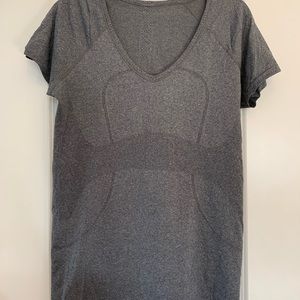 Lululemon shirt
